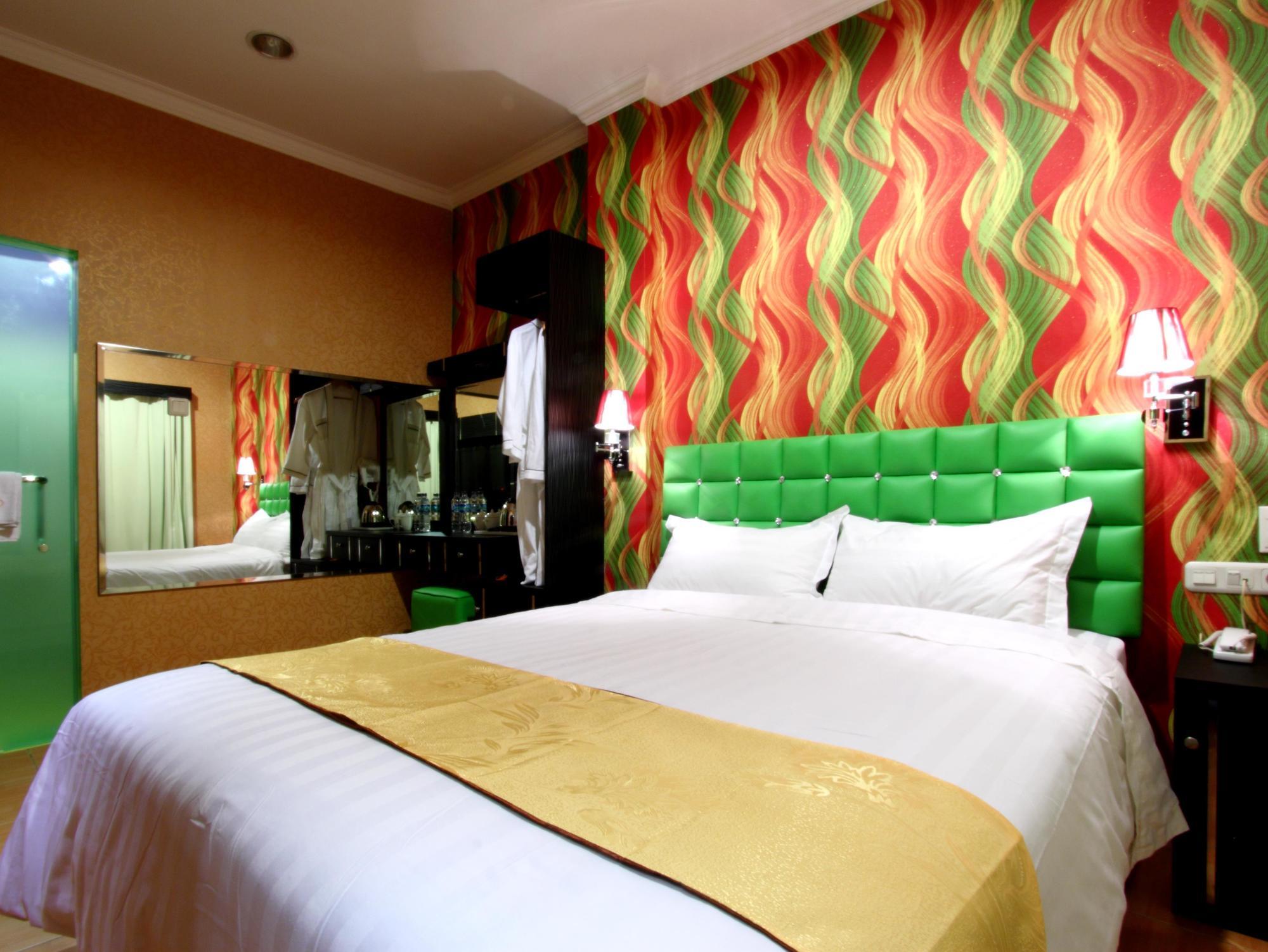 Hotel Rovi Boutique Jakarta Exterior photo